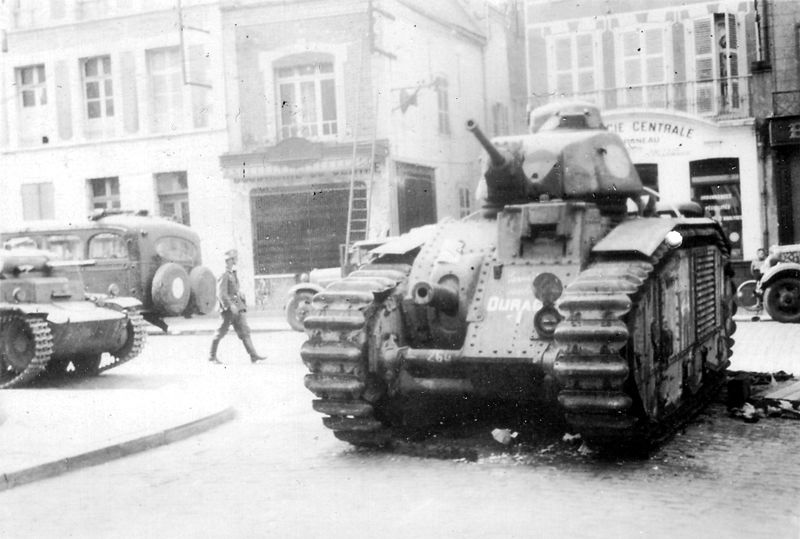 (B1 Bis Ouragan Captured by the German forces in 1940)